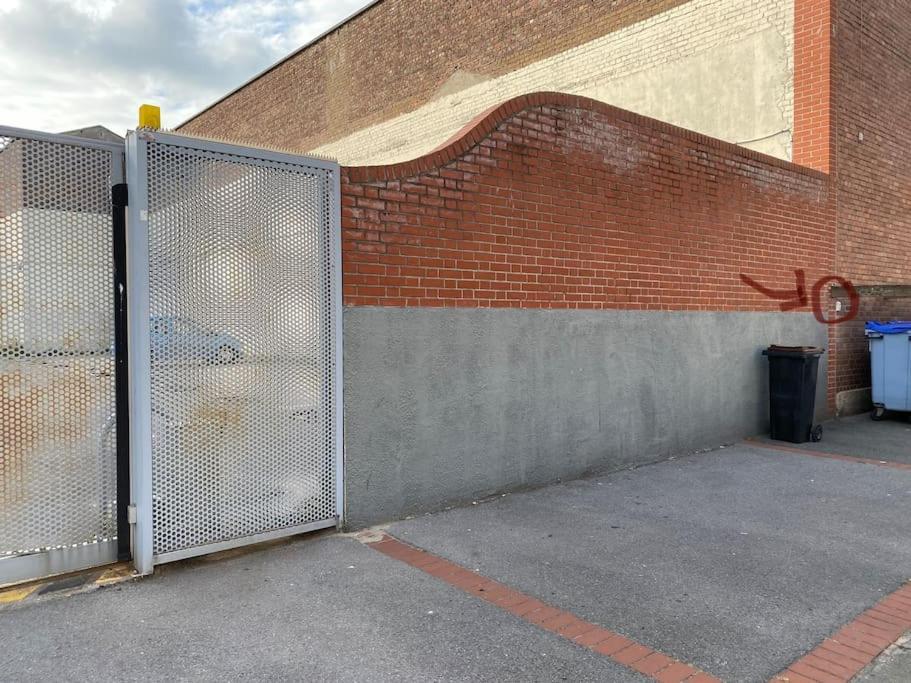 Bel Appartement Dunkerque Centre, En Citadelle ダンケルク エクステリア 写真